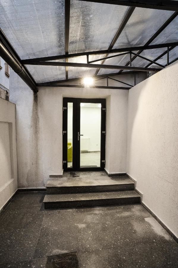 Апарт-отели Heights Accommodation City Center Бухарест-37